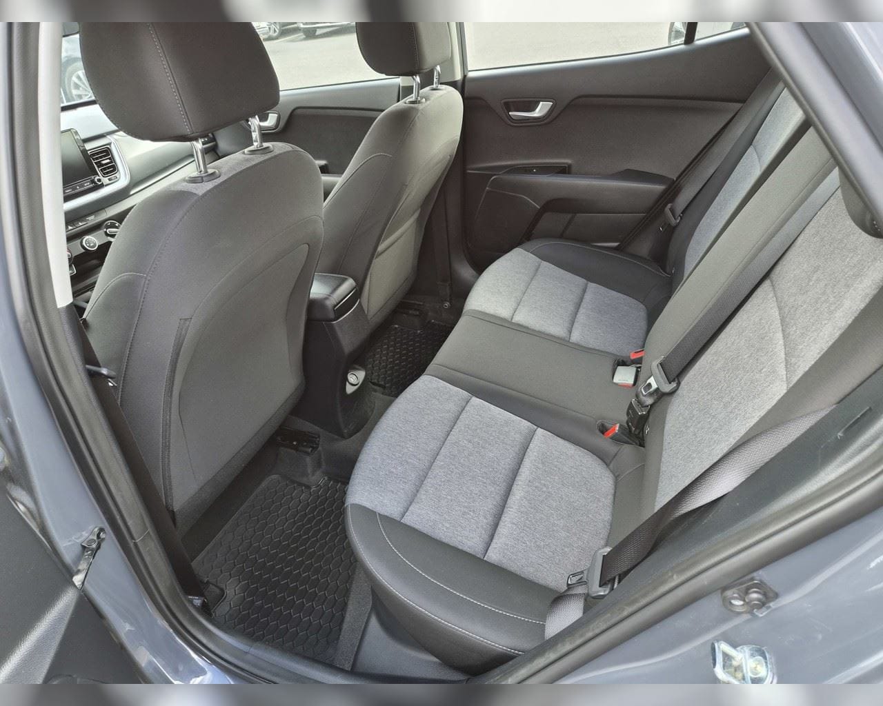 KIA STONIC URBAN