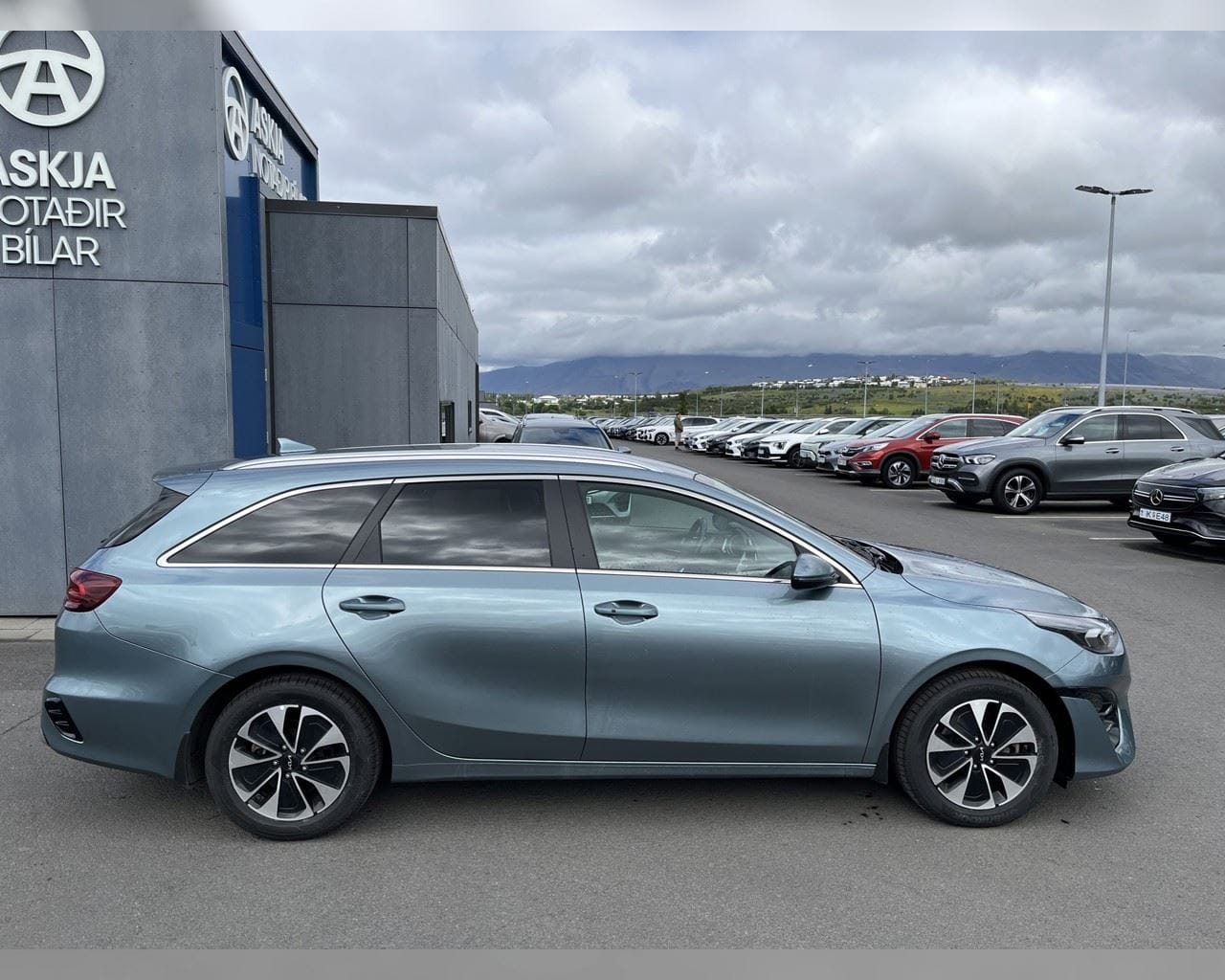 KIA CEED SW PHEV URBAN