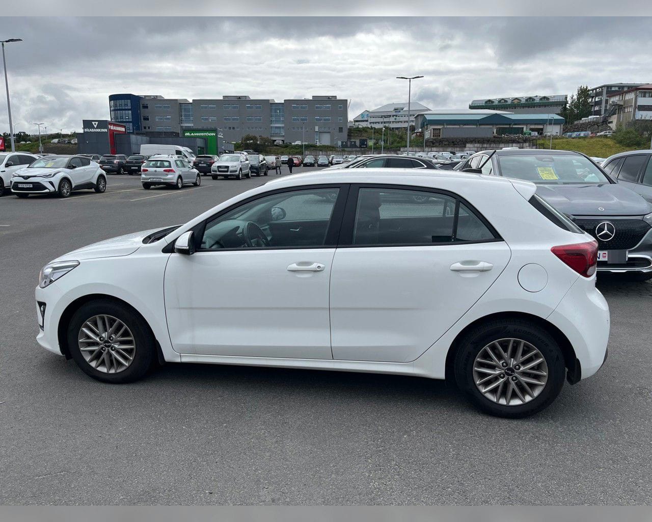 KIA RIO URBAN