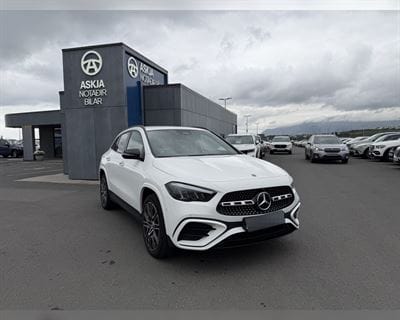 MERCEDES-BENZ GLA 250 E