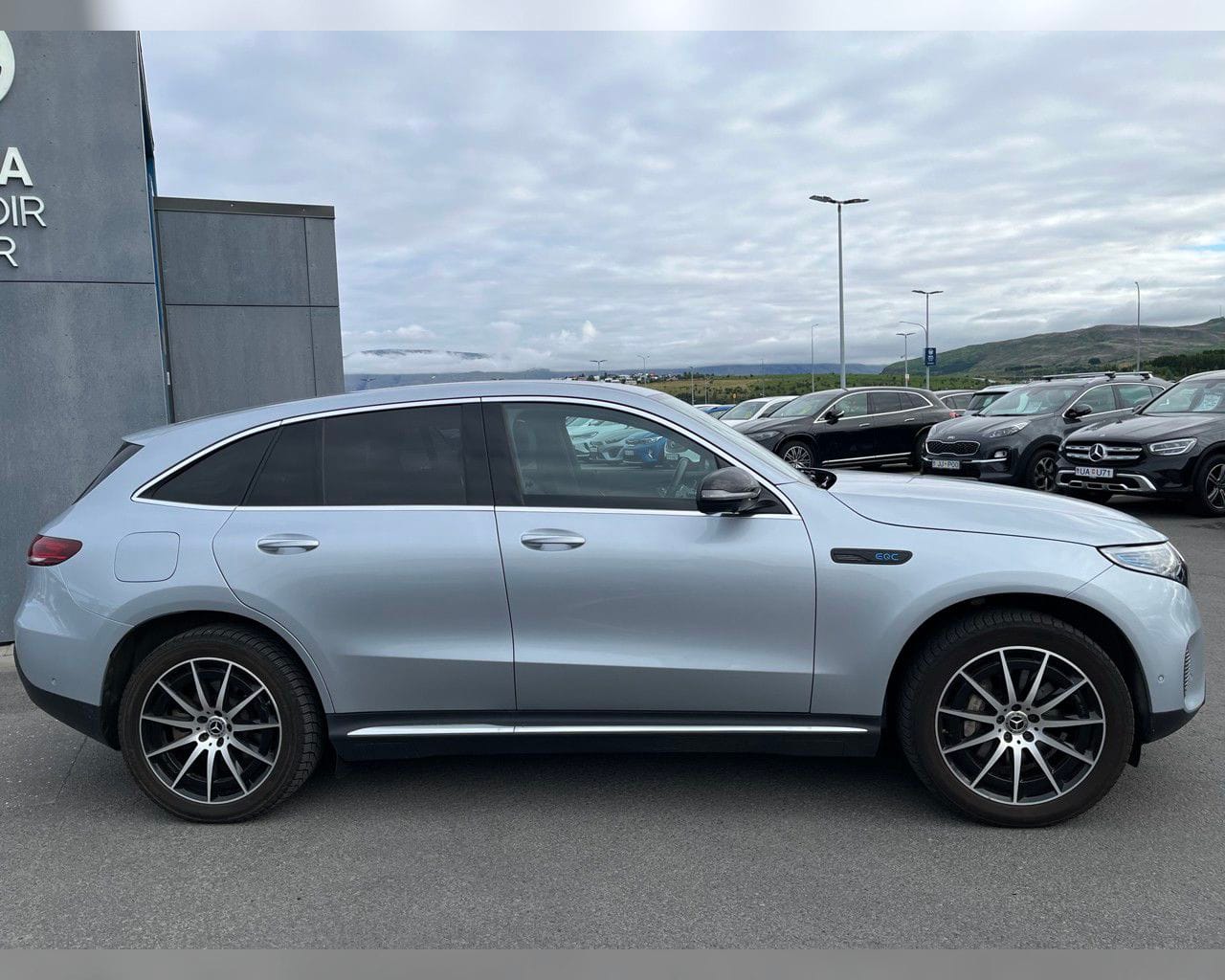 MERCEDES-BENZ EQC 400 4MATIC FINAL EDITION