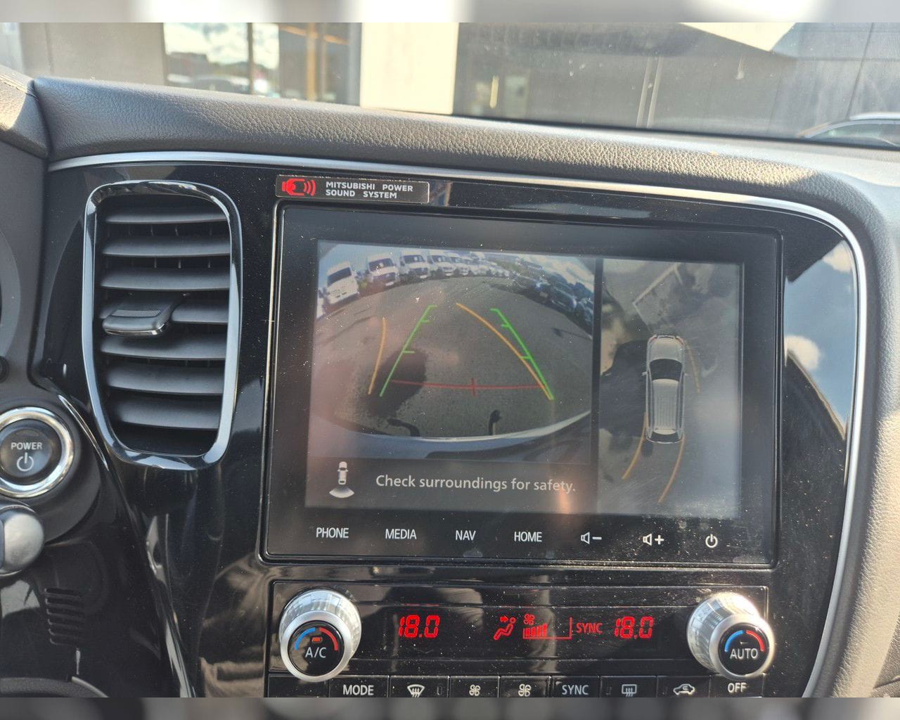 MITSUBISHI OUTLANDER INSTYLE PHEV