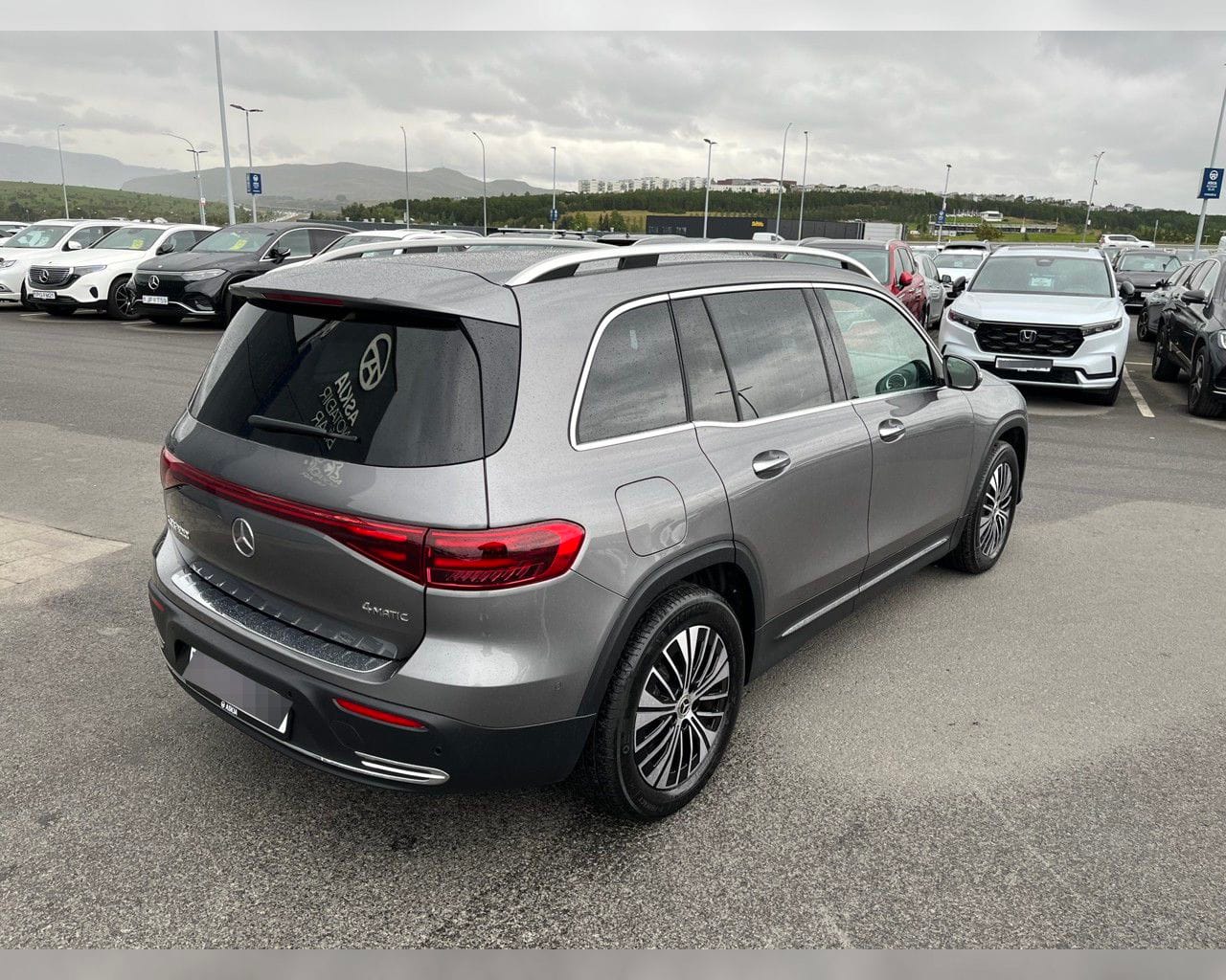 MERCEDES-BENZ EQB 300 4MATIC PROGRESSIVE