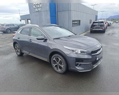 KIA XCEED PHEV URBAN