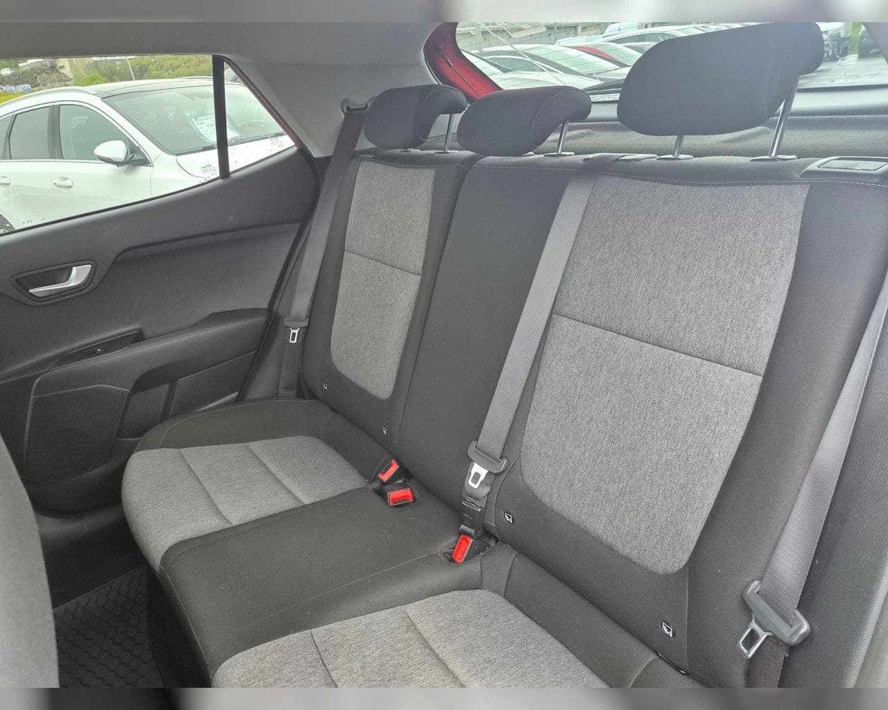 KIA STONIC URBAN