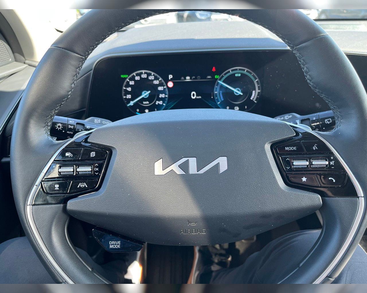 KIA NIRO STYLE 64KWH