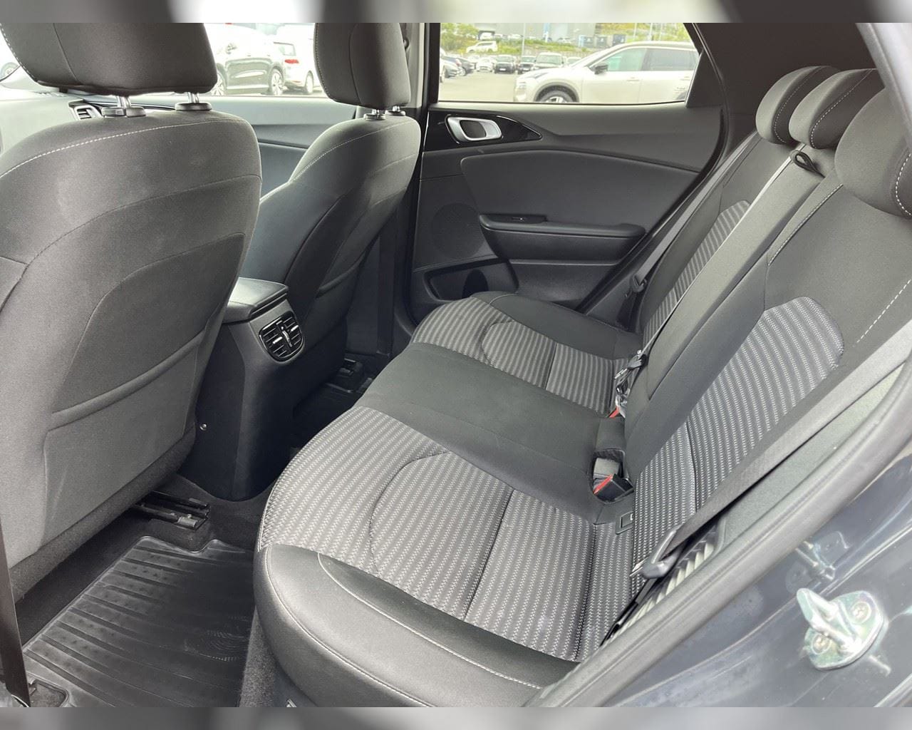 KIA XCEED URBAN PHEV