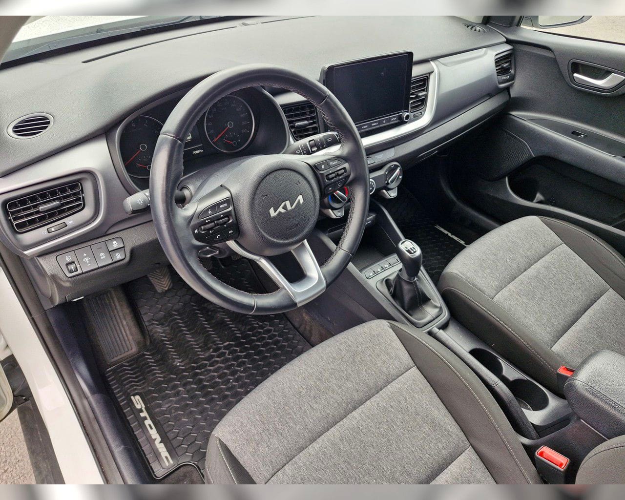 KIA STONIC URBAN