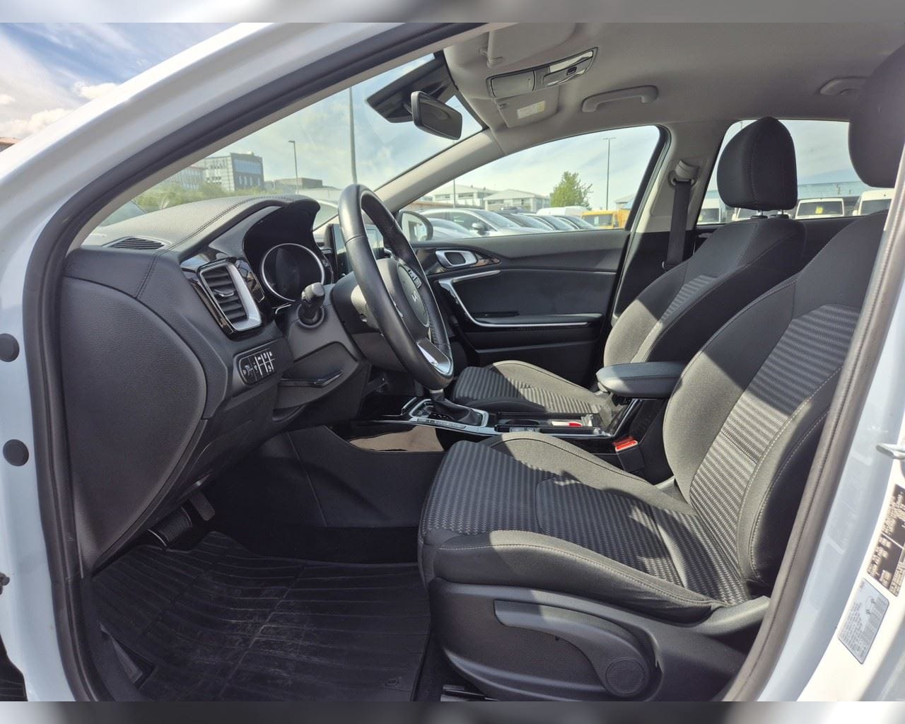 KIA XCEED URBAN PHEV
