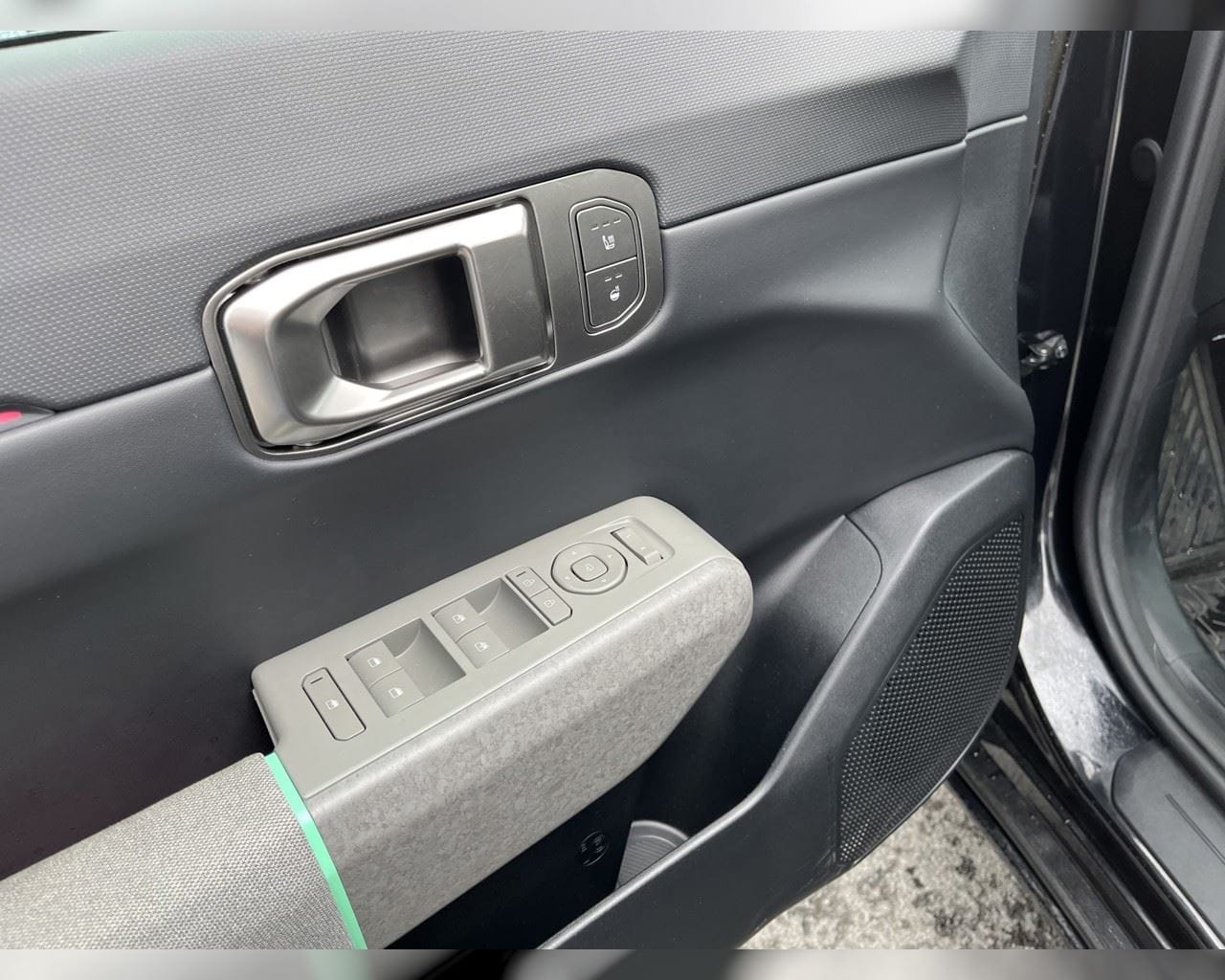 KIA EV4 EARTH