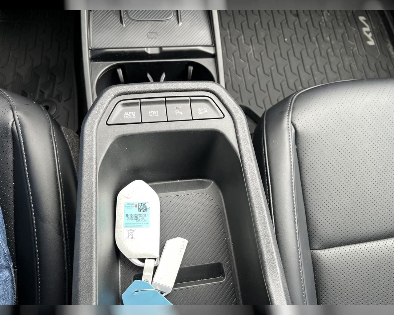 KIA EV4 EARTH