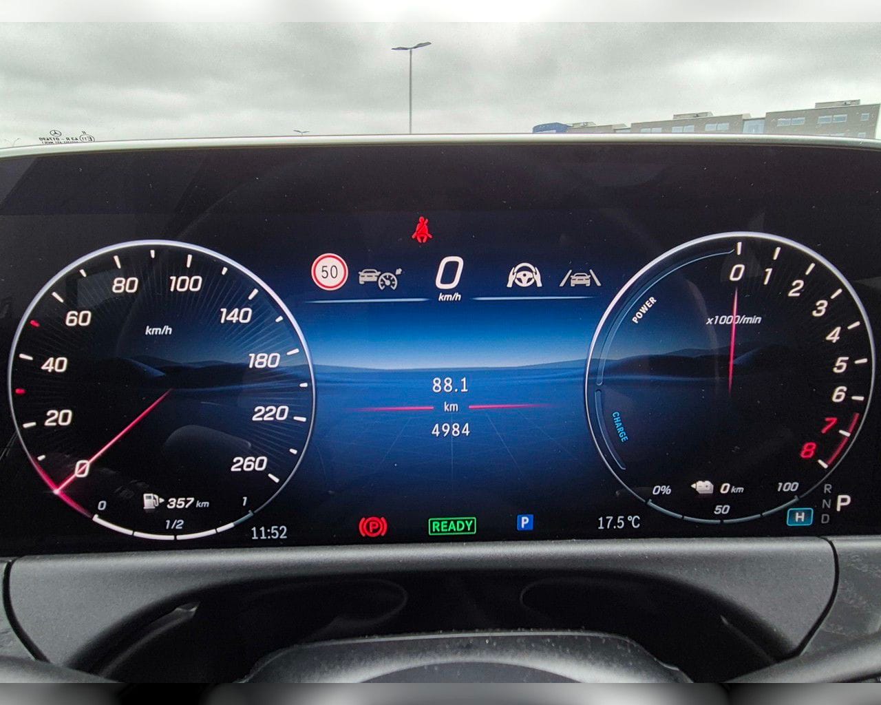 MERCEDES-BENZ E 300 4MATIC PROGRESSIVE