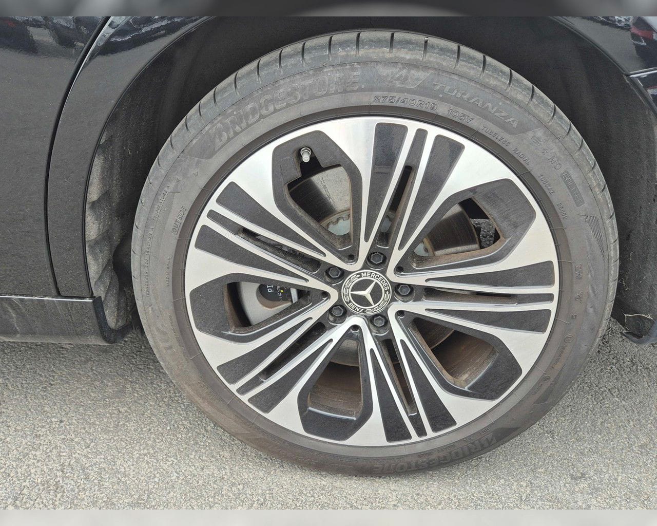 MERCEDES-BENZ E 300 4MATIC PROGRESSIVE