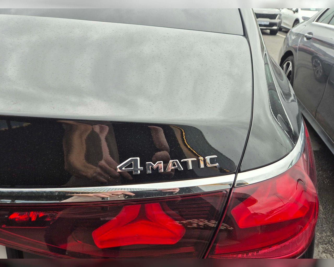 MERCEDES-BENZ E 300 4MATIC PROGRESSIVE