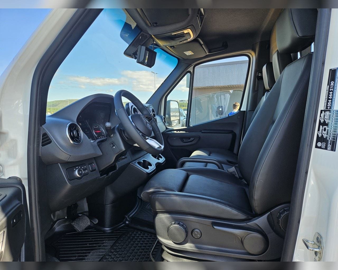 MERCEDES-BENZ SPRINTER IGLOOCAR
