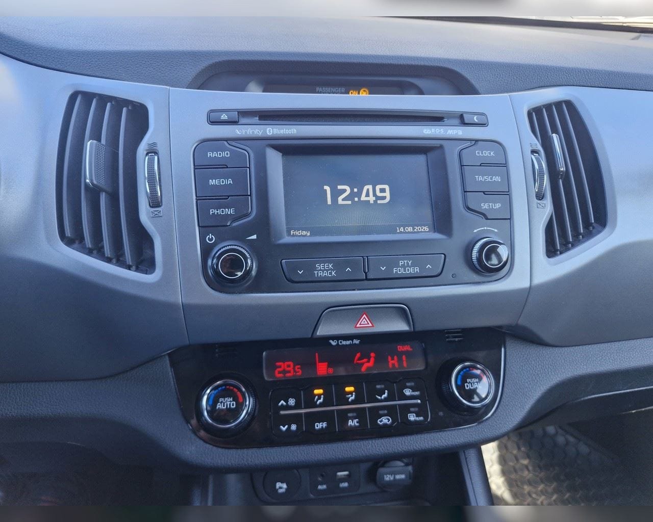 KIA SPORTAGE EX