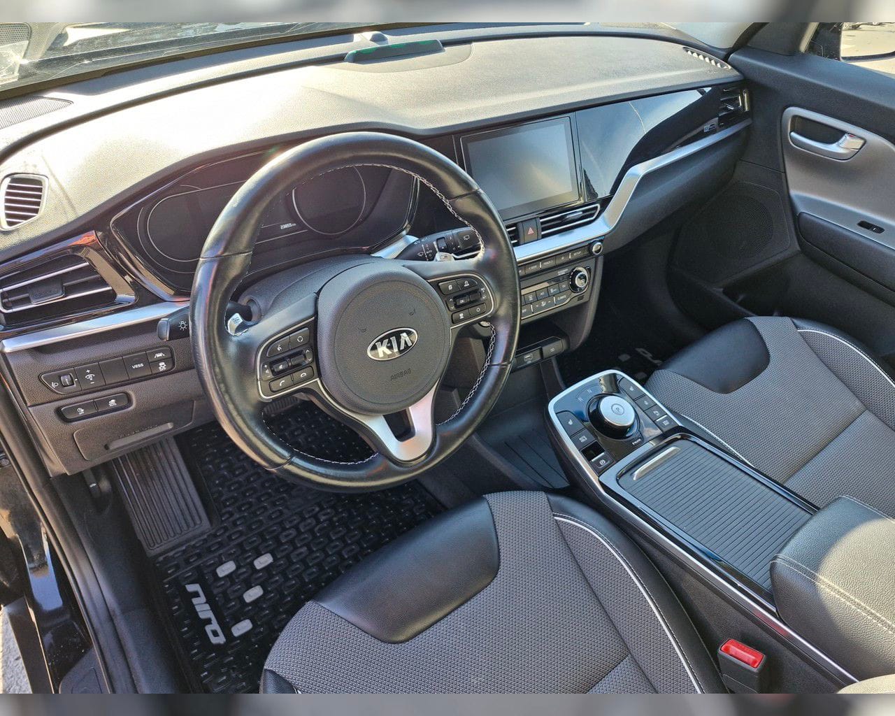 KIA NIRO URBAN 64KWH