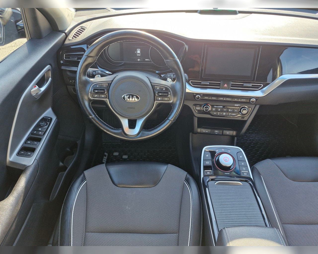 KIA NIRO URBAN 64KWH