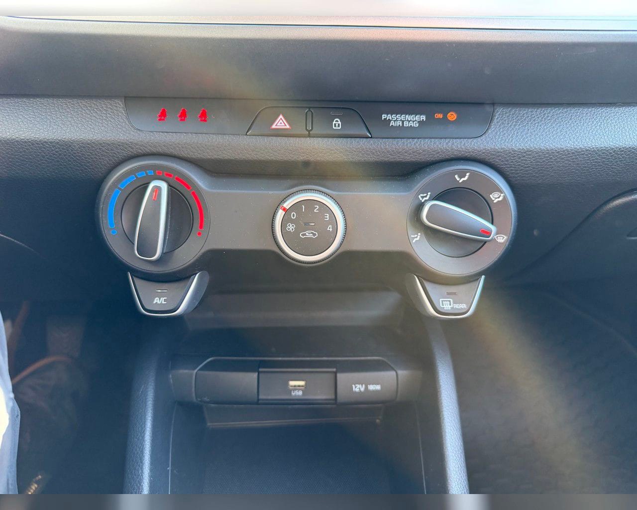KIA STONIC URBAN
