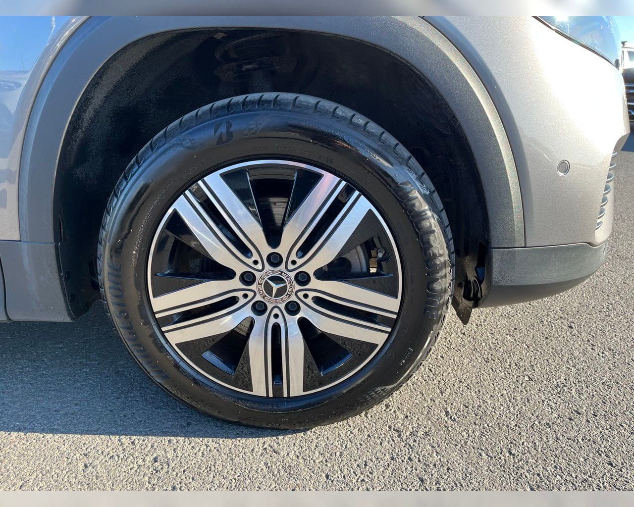 MERCEDES-BENZ EQB 300 4MATIC PROGRESSIVE
