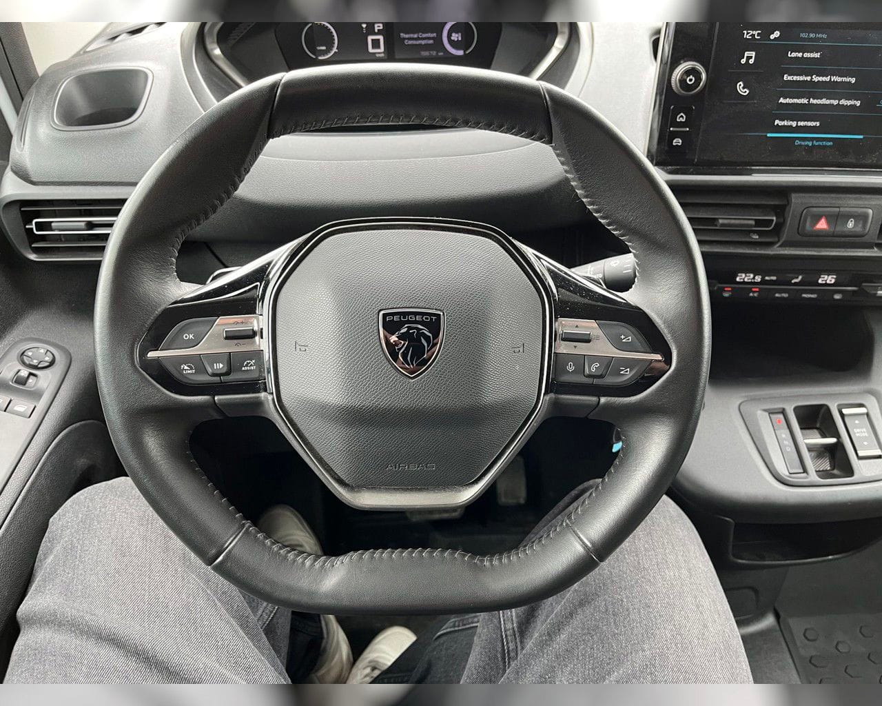 PEUGEOT E-PARTNER