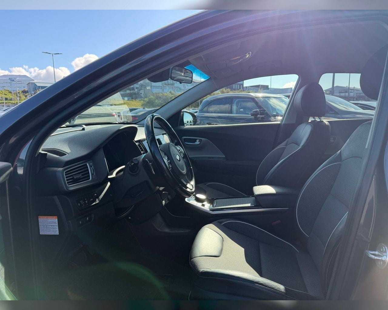 KIA NIRO
