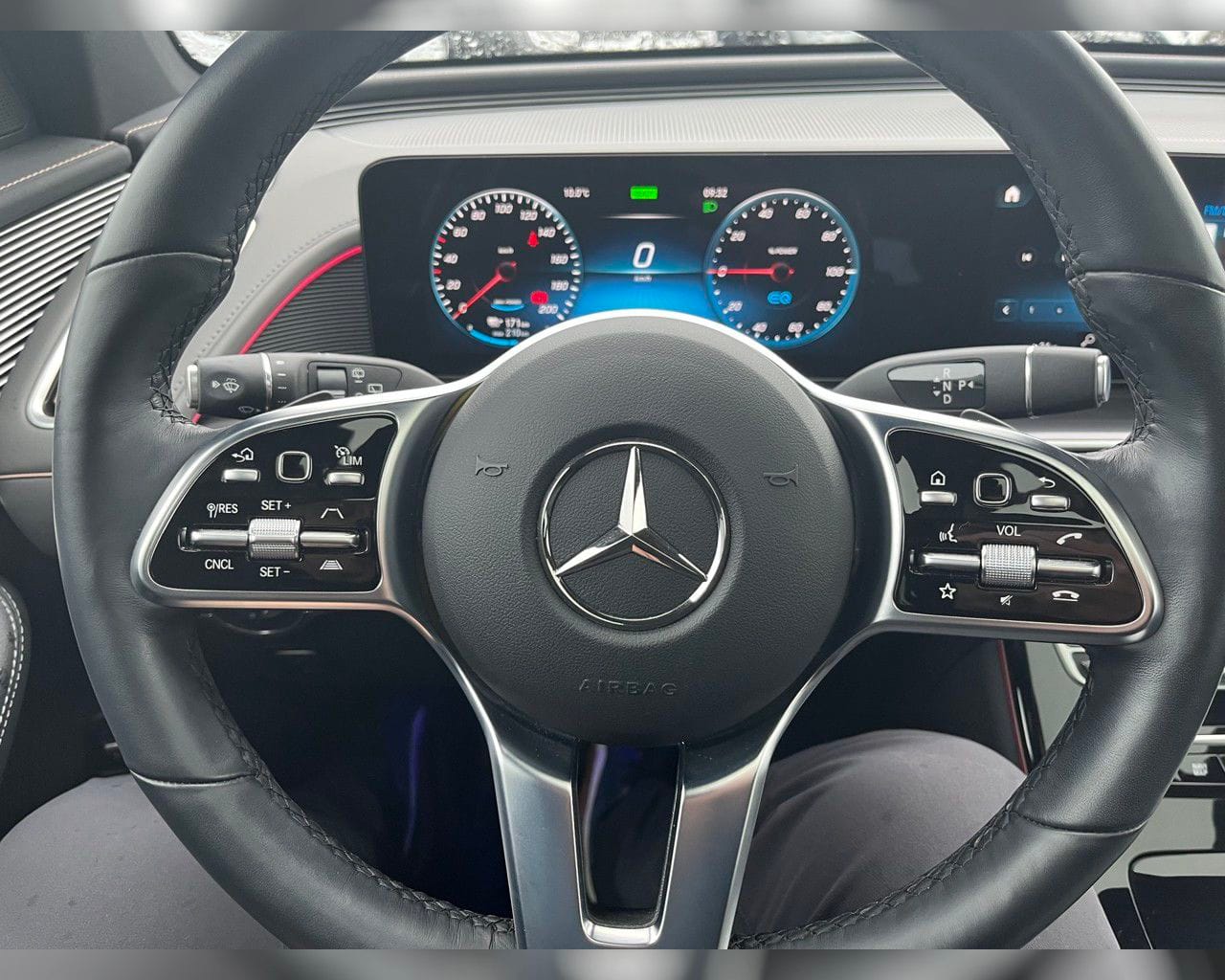 MERCEDES-BENZ EQC 400 4MATIC FINAL EDITION