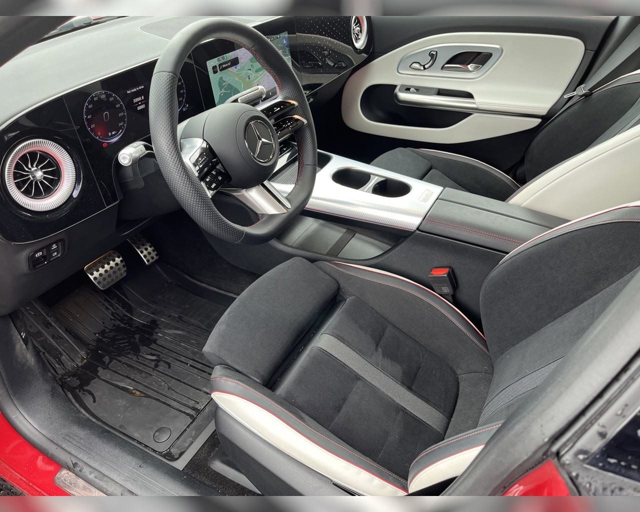 MERCEDES-BENZ CLA 350 4MATIC PROGRESSIVE