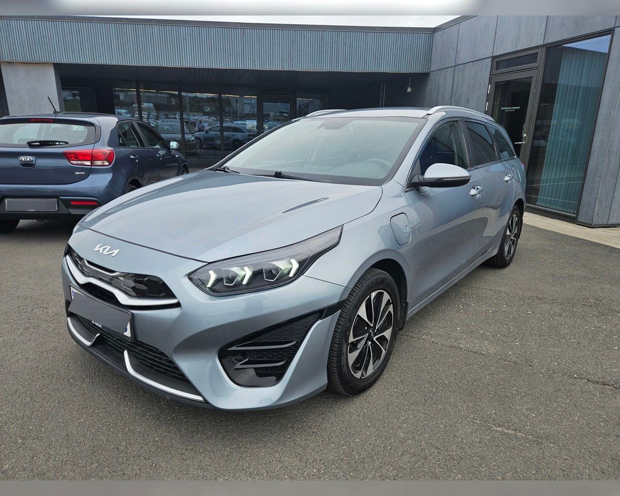 KIA CEED SW PHEV URBAN