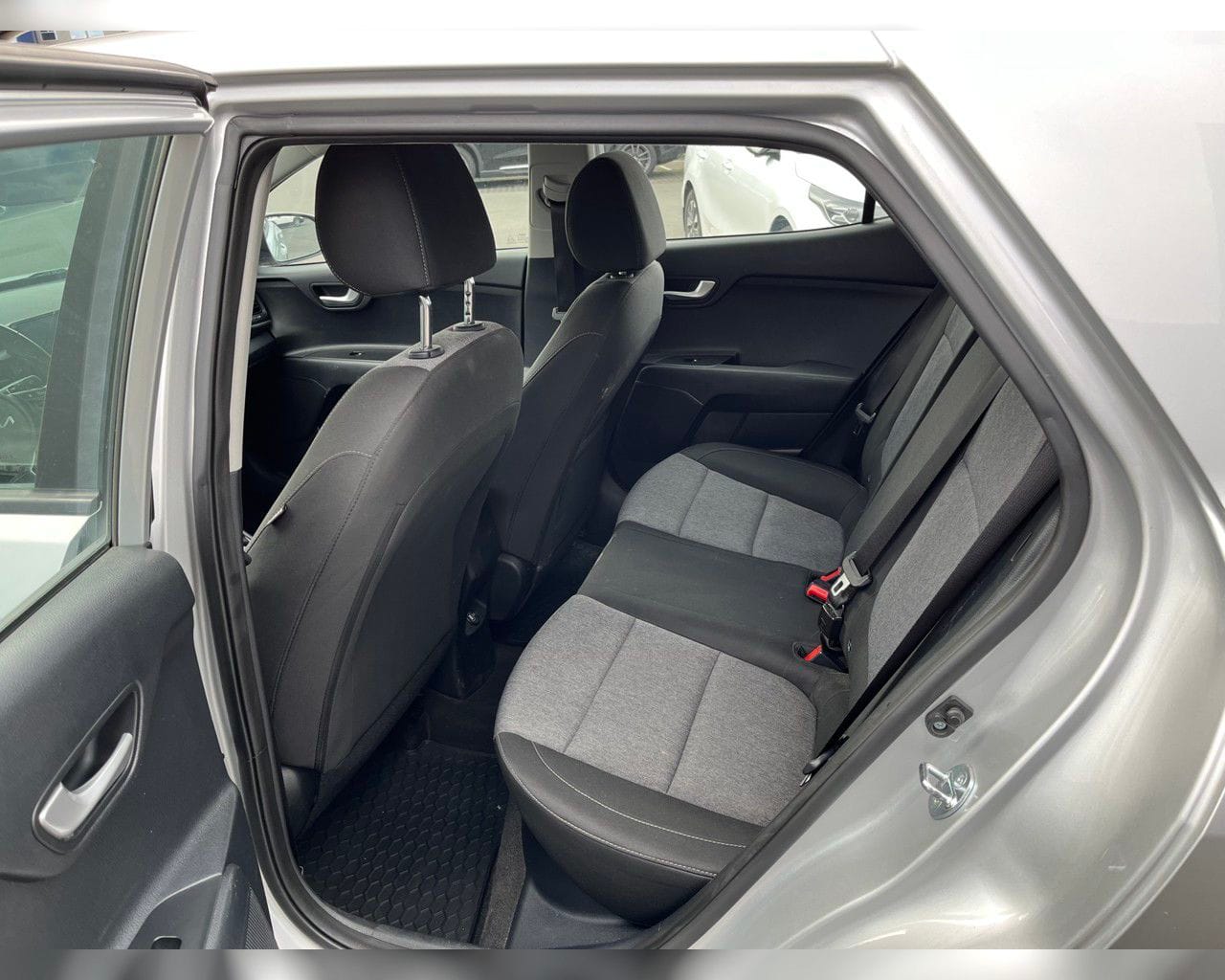 KIA STONIC URBAN