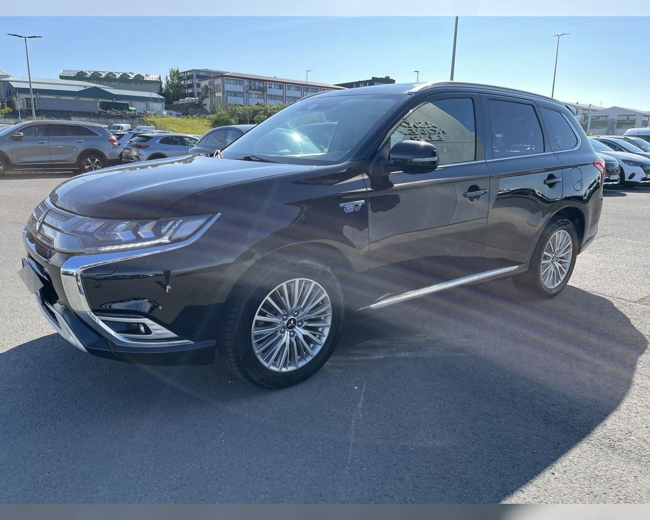 MITSUBISHI OUTLANDER PHEV