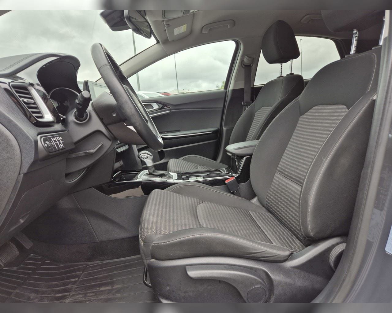 KIA XCEED PHEV URBAN