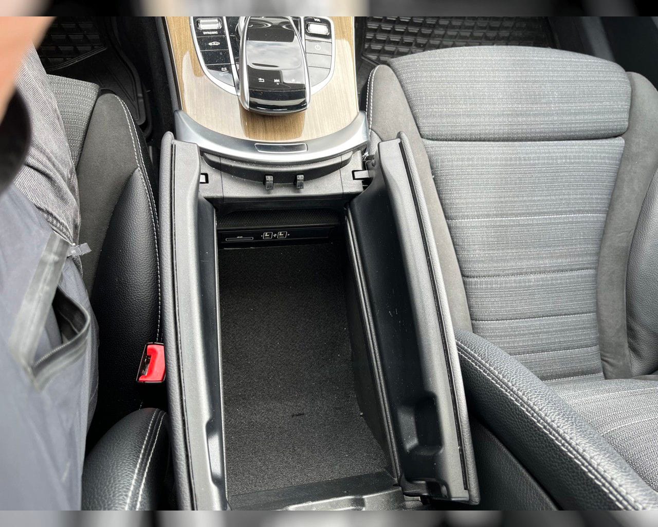 MERCEDES-BENZ C 350 E