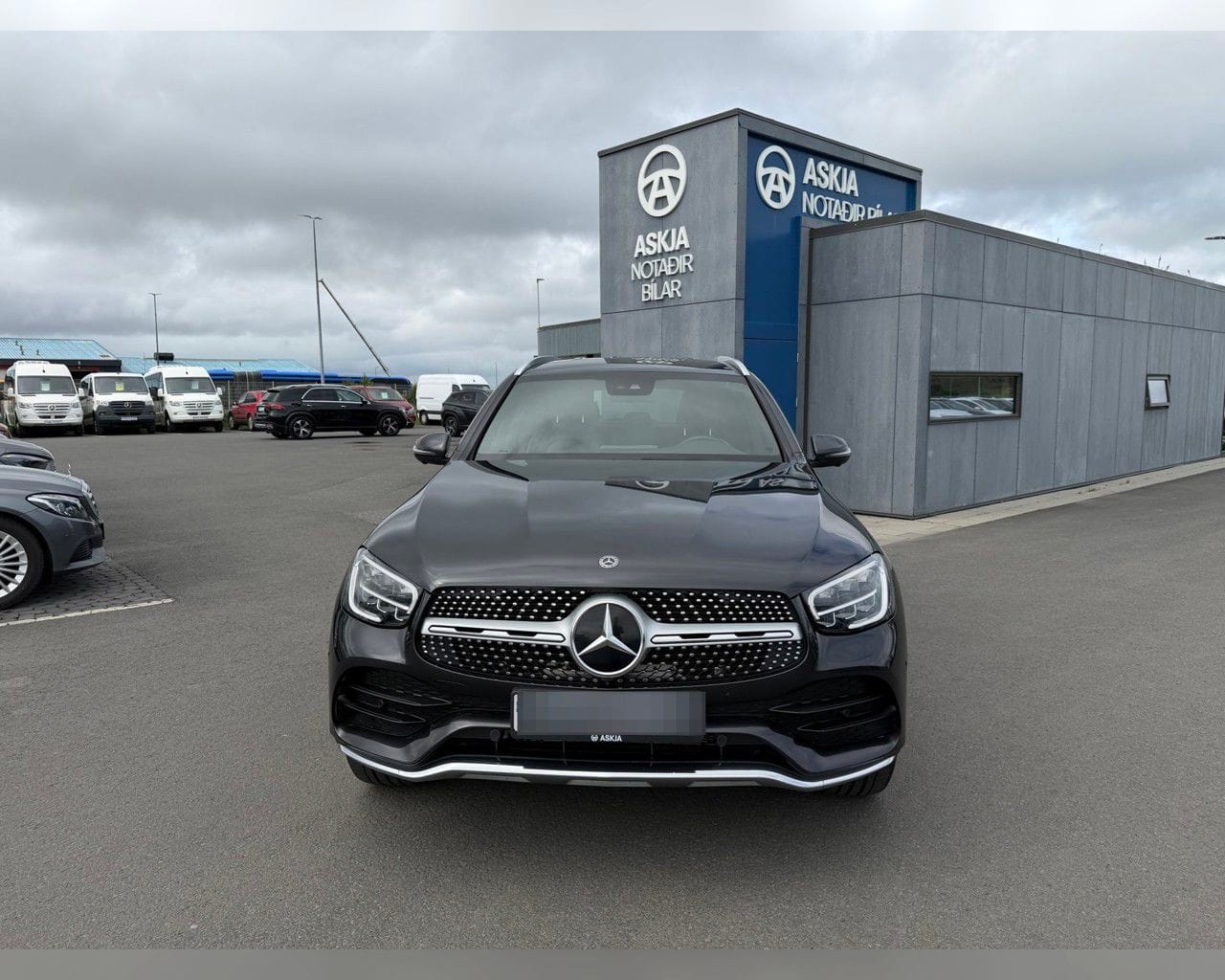 MERCEDES-BENZ GLC 300 E 4MATIC