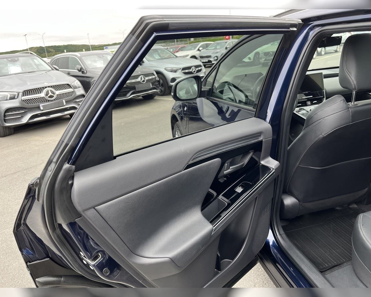 SUBARU SOLTERRA LUX+
