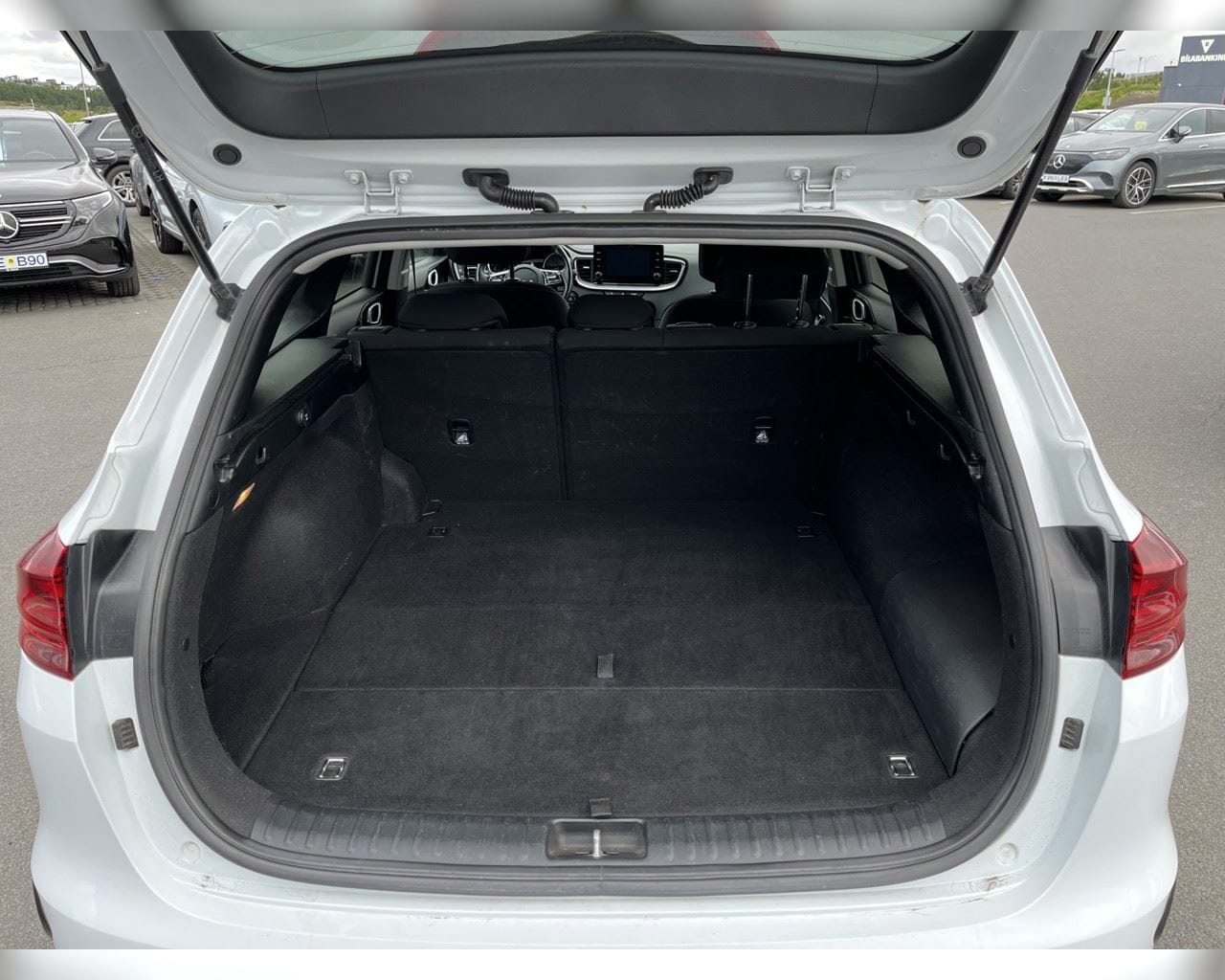 KIA CEED SW PHEV URBAN
